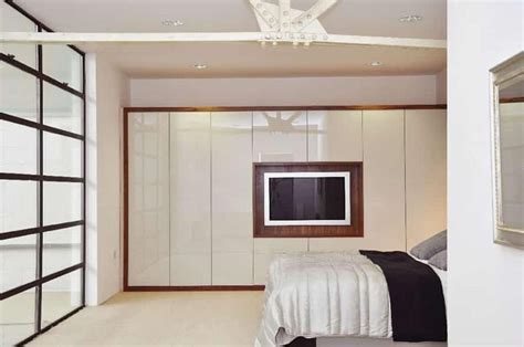 Fitted Wardrobes And Bedrooms